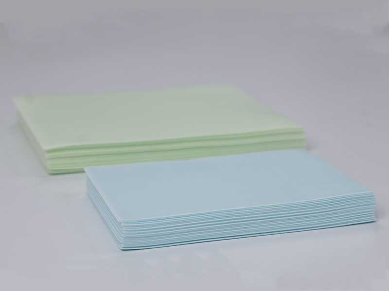 Let the lightweight laundry tablets bring new fun to your life